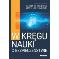 W kręgu nauki o bezpieczeństwie - 916911i.jpg